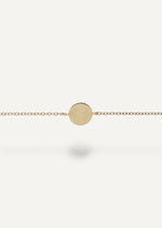 SB Studio Venus gold charm bracelet featuring a minimal round engravable disc on a delicate cable chain.
